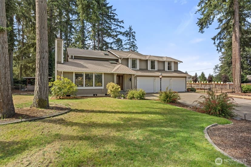 Property photo for 13520 16th Avenue Ct S, Tacoma photo 4