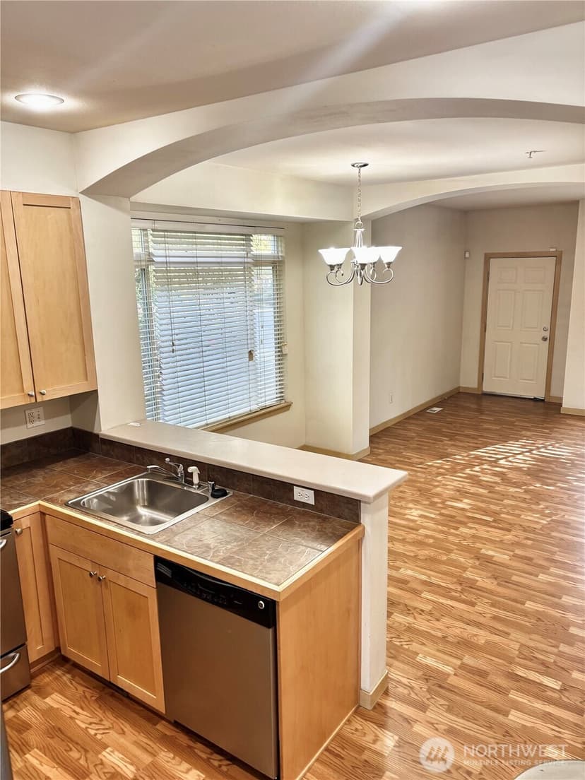 Property photo for 13005 64th Avenue S #B117, Seattle photo 16