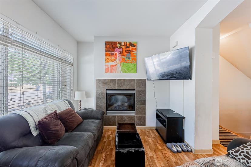 Property photo for 13005 64th Avenue S #B117, Seattle photo 6