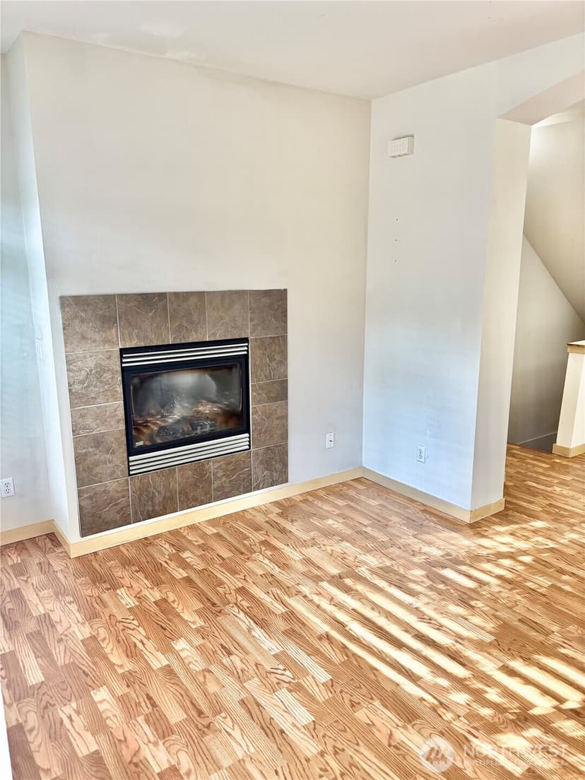 Property photo for 13005 64th Avenue S #B117, Seattle photo 17