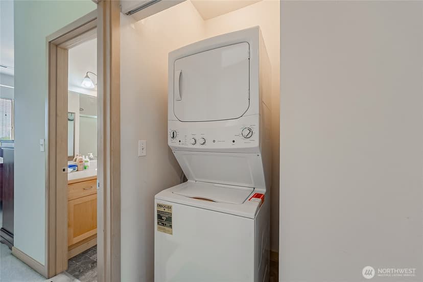 Property photo for 13005 64th Avenue S #B117, Seattle photo 33
