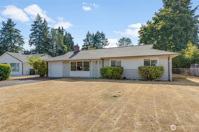Property photo for 8906 Lenox Avenue SW, Lakewood photo 2