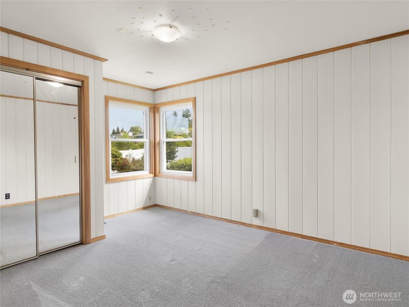 Property photo for 933 S Mountain View Avenue, Tacoma photo 25