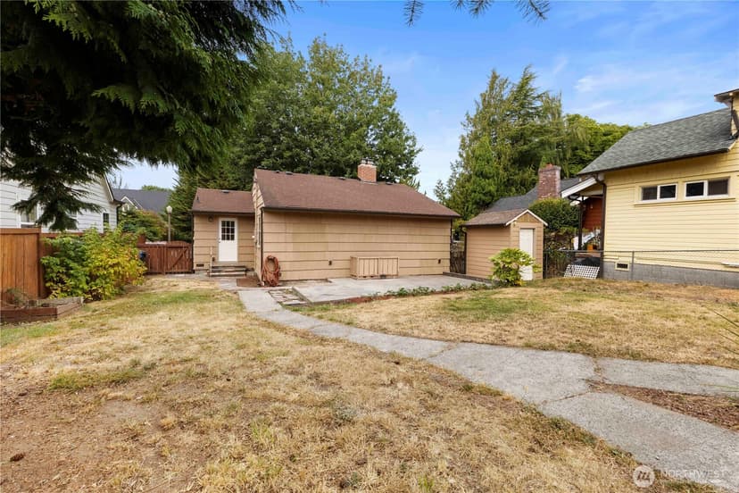 Property photo for 1019 N Oakes Street, Tacoma photo 14