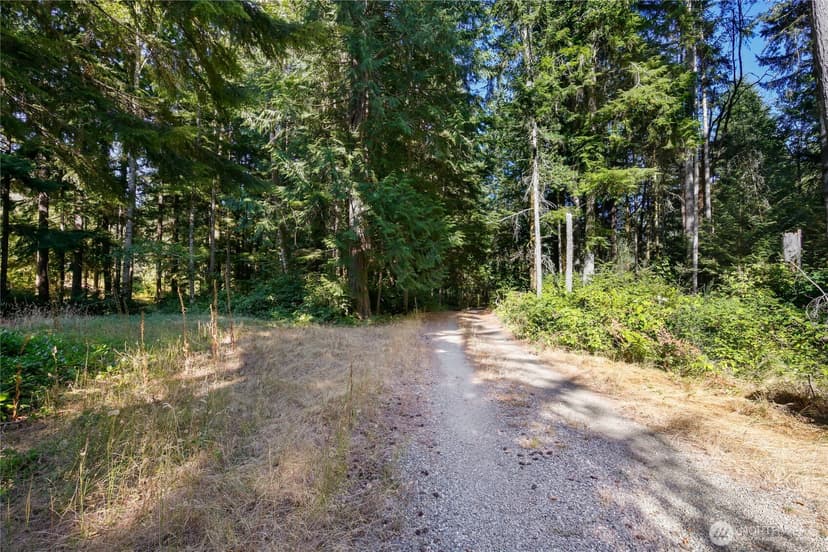Property photo for 6556 Mariposa Lane SE, Port Orchard photo 25