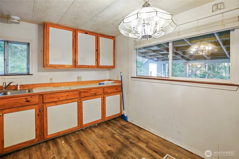 Property photo for 6556 Mariposa Lane SE, Port Orchard photo 9