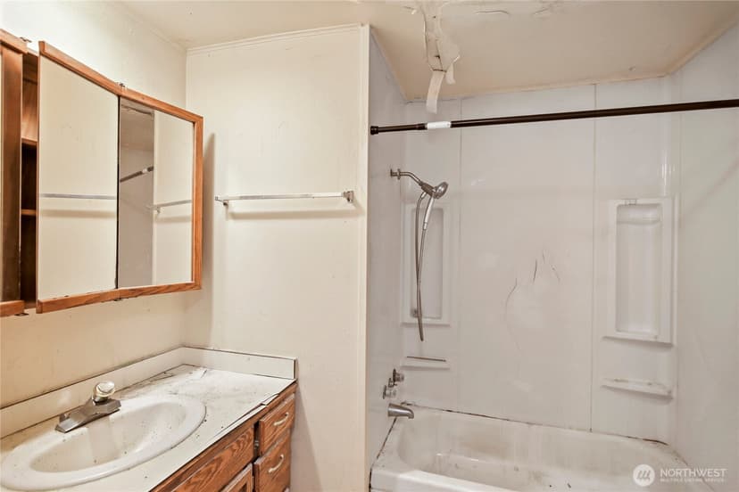 Property photo for 6556 Mariposa Lane SE, Port Orchard photo 12