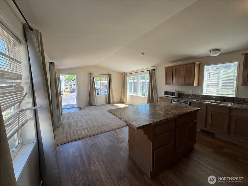 Property photo for 210 37th Street SE #64, Auburn photo 11