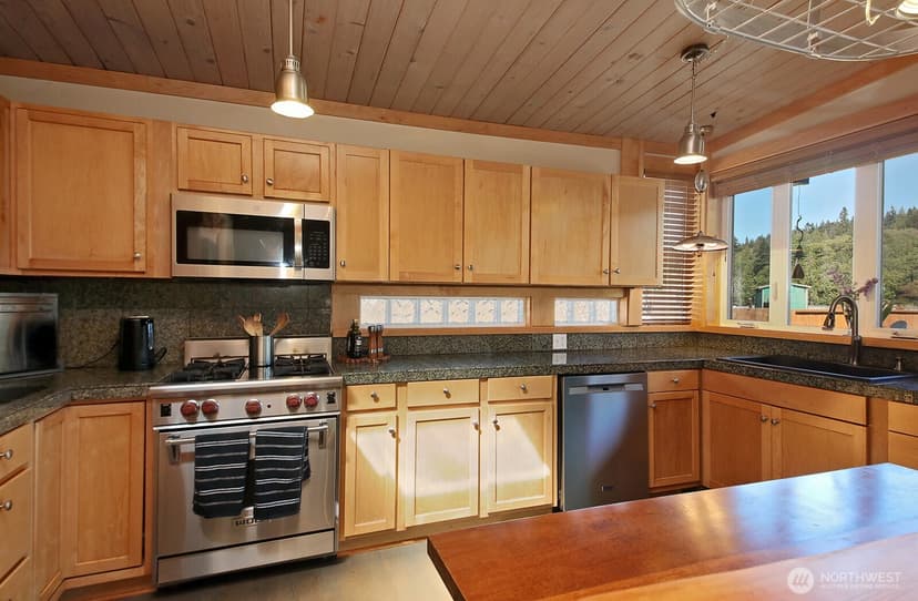Property photo for 8121 Sandy Hook Terrace, Clinton photo 9