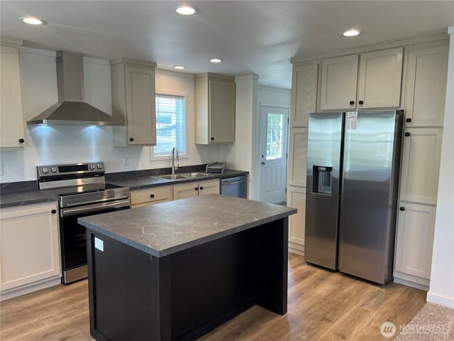 Property photo for 8608 143rd Avenue Ct E #14, Puyallup photo 2
