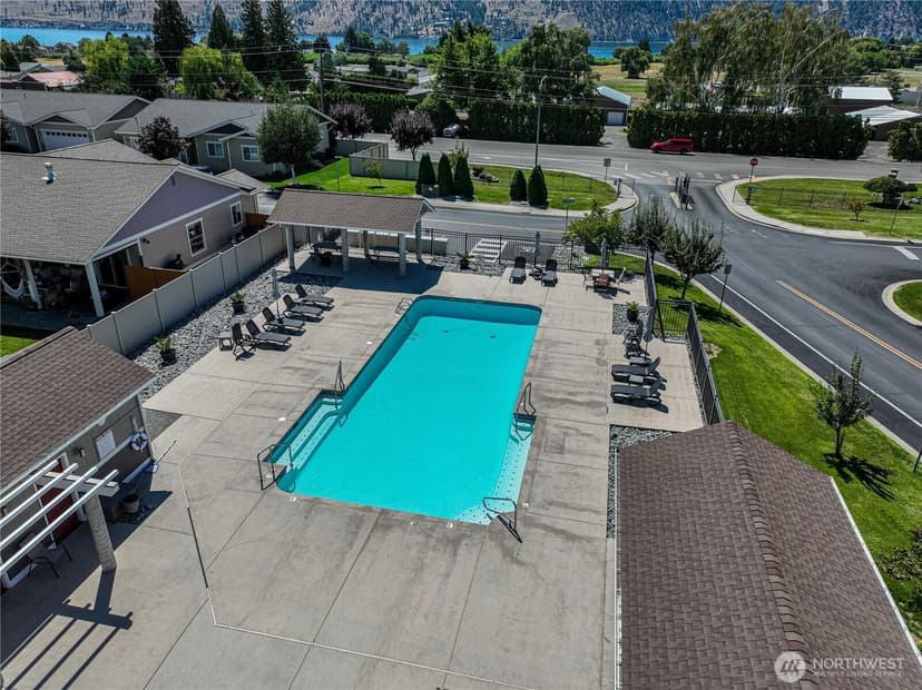Property photo for 564 Village Drive, Manson photo 37