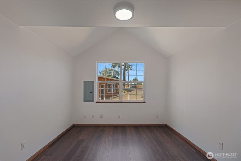 Property photo for 3618 Chrisella Road E, Edgewood photo 13