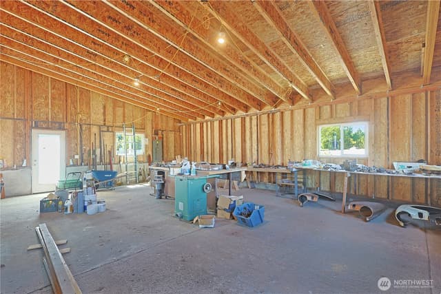 Property photo for 3618 Chrisella Road E, Edgewood photo 4