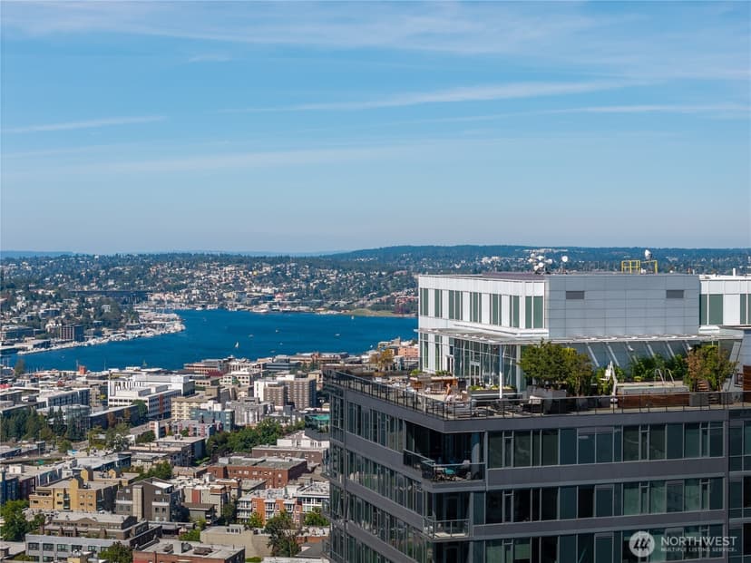 Property photo for 1321 Seneca Street #703, Seattle photo 36
