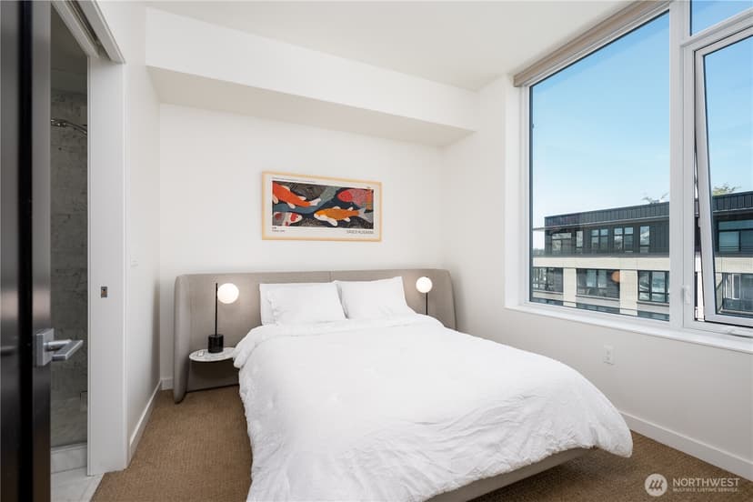 Property photo for 1321 Seneca Street #703, Seattle photo 15