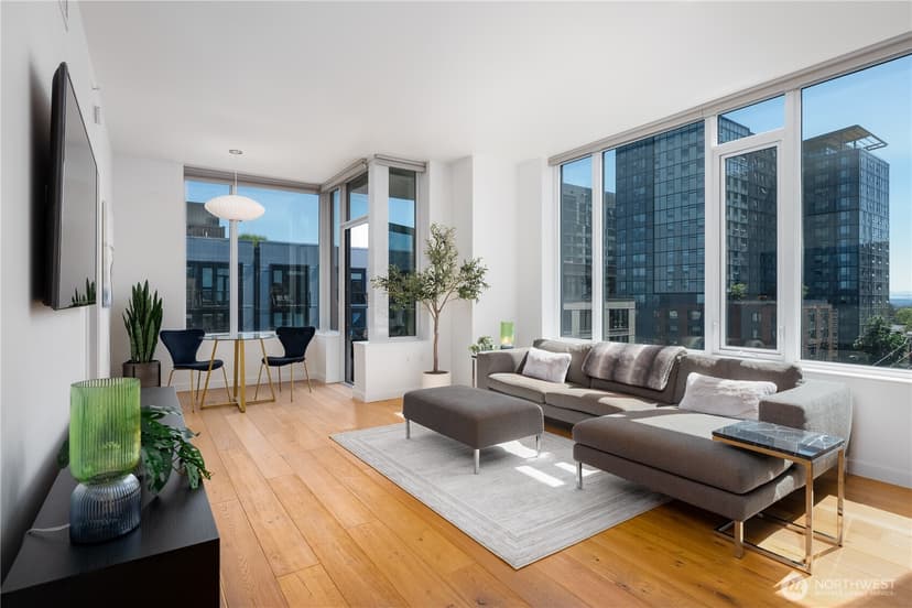 Property photo for 1321 Seneca Street #703, Seattle photo 8
