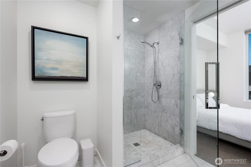 Property photo for 1321 Seneca Street #703, Seattle photo 16