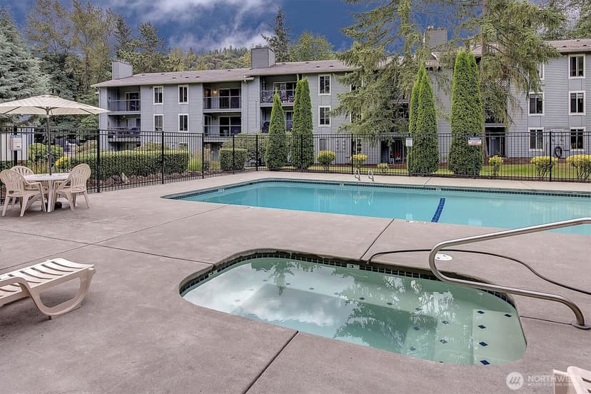 Property photo for 4641 West Lake Sammamish Parkway SE #F105, Issaquah photo 27