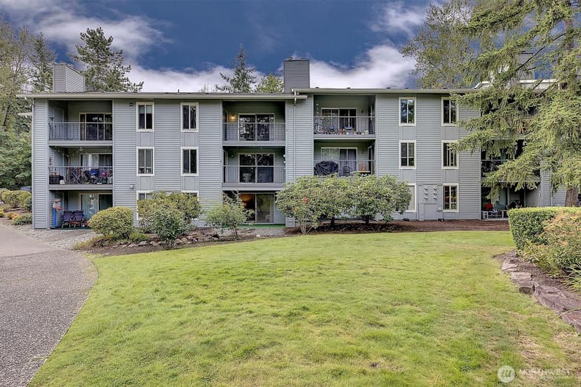 Property photo for 4641 West Lake Sammamish Parkway SE #F105, Issaquah photo 26