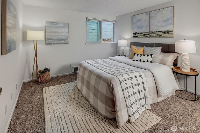 Property photo for 4641 West Lake Sammamish Parkway SE #F105, Issaquah photo 19
