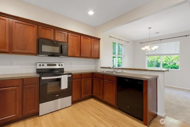 Property photo for 6002 Radiance Boulevard E, Fife photo 4