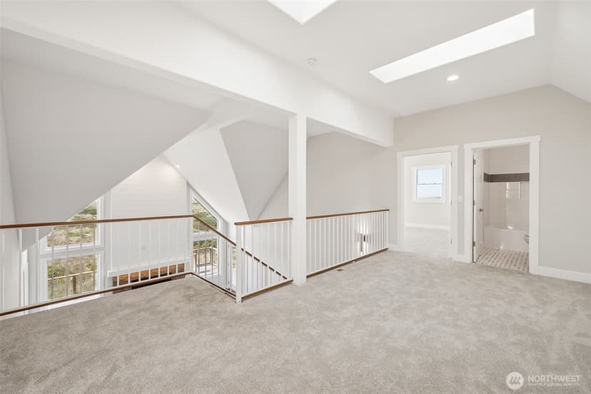 Property photo for 1073 Ocean Shores Boulevard SW, Ocean Shores photo 31