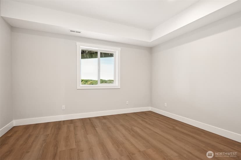 Property photo for 1073 Ocean Shores Boulevard SW, Ocean Shores photo 10