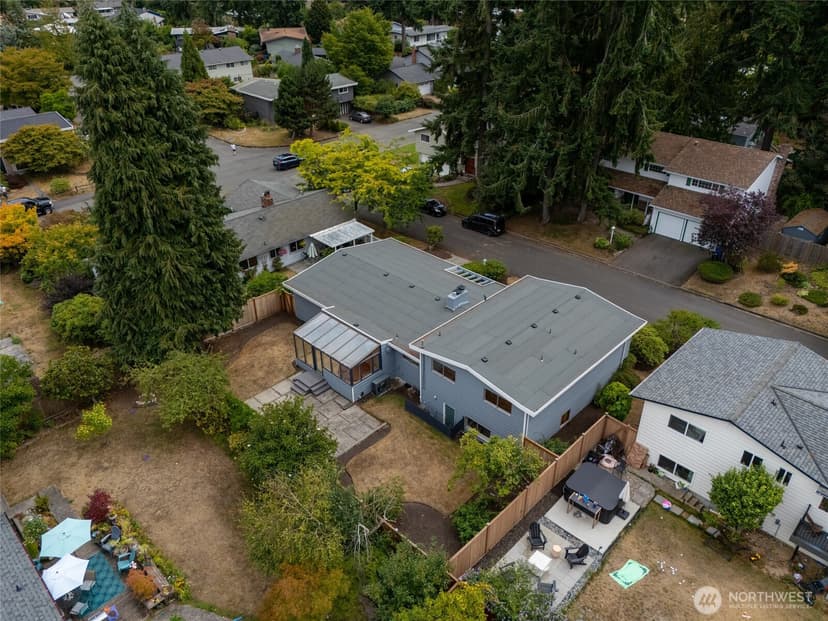 Property photo for 510 NW 201st Place, Shoreline photo 31