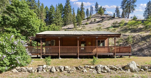 Property photo for 9460 Eagle Creek Road, Leavenworth photo 2