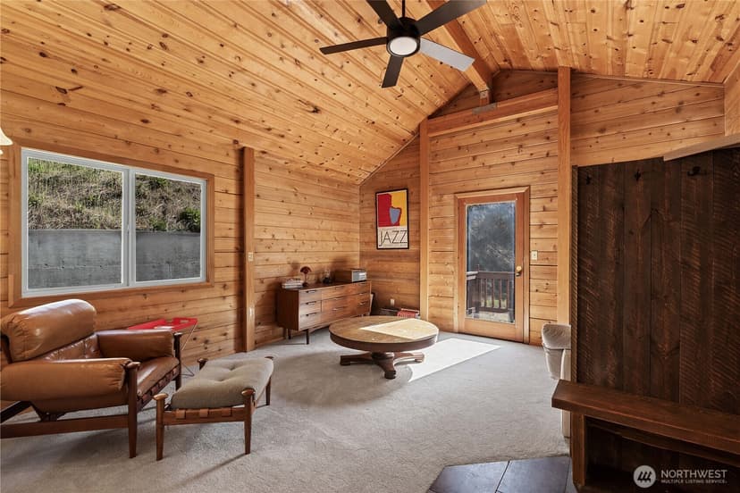 Property photo for 9460 Eagle Creek Road, Leavenworth photo 5