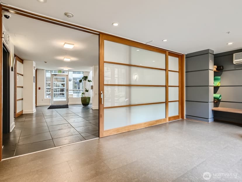 Property photo for 1410 E Pine Street #W326, Seattle photo 28