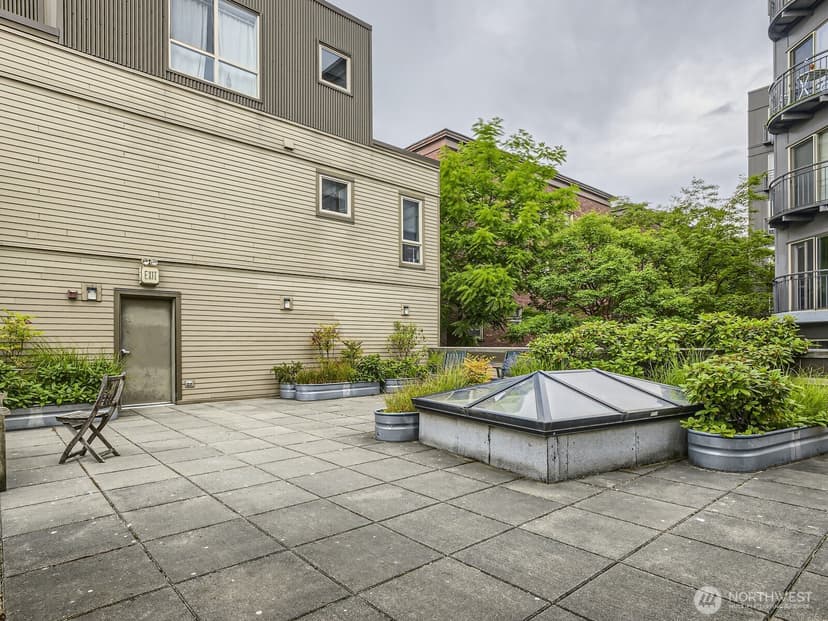 Property photo for 1410 E Pine Street #W326, Seattle photo 29