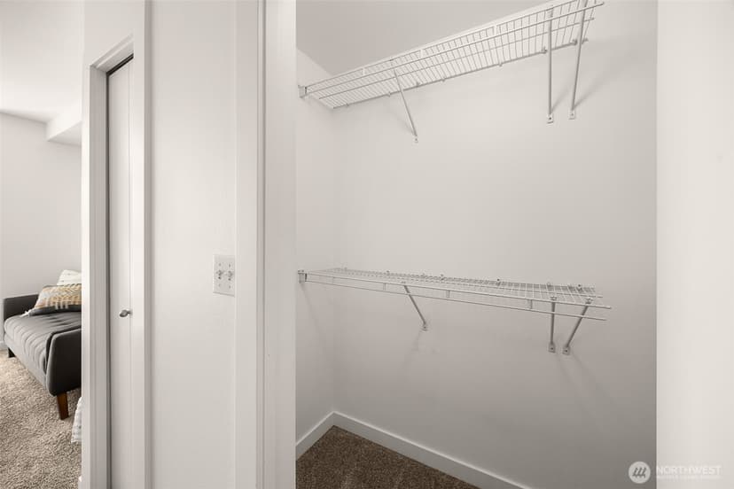Property photo for 1410 E Pine Street #W326, Seattle photo 14