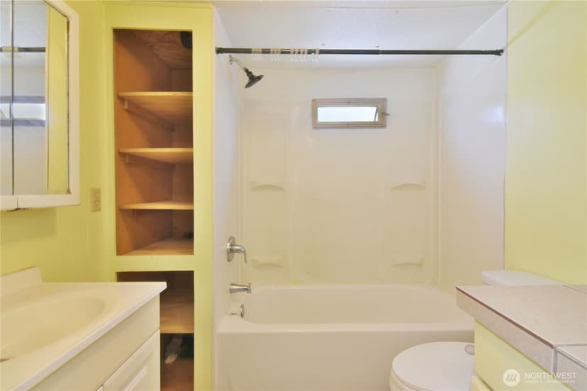 Property photo for 13320 Hwy 99 #82, Everett photo 12