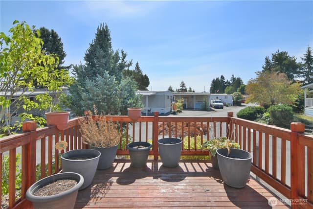 Property photo for 13320 Hwy 99 #82, Everett photo 2