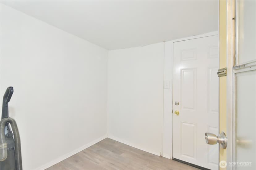 Property photo for 13320 Hwy 99 #82, Everett photo 13