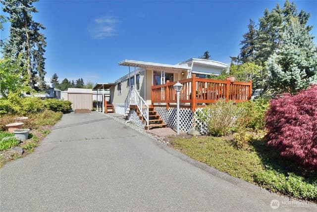 Property photo for 13320 Hwy 99 #82, Everett