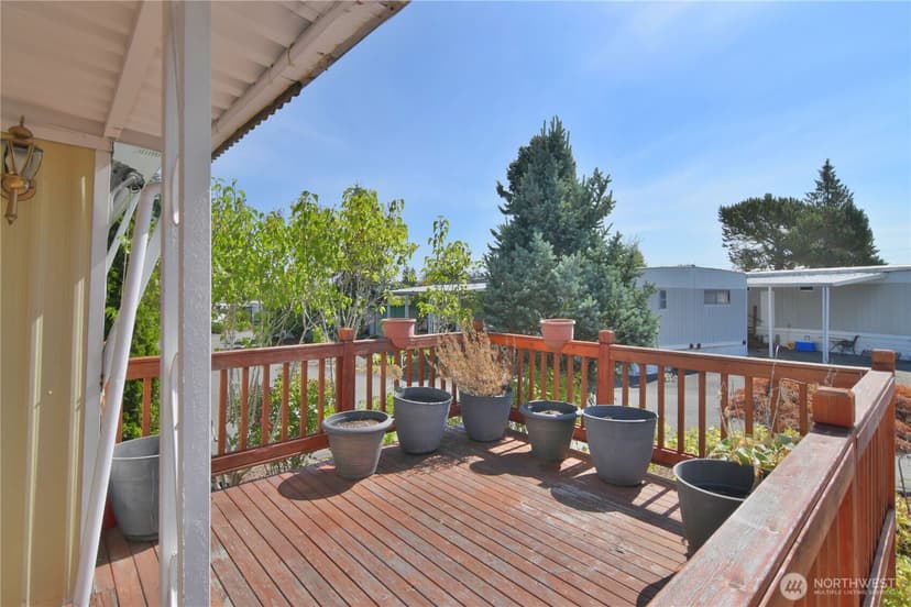 Property photo for 13320 Hwy 99 #82, Everett photo 15
