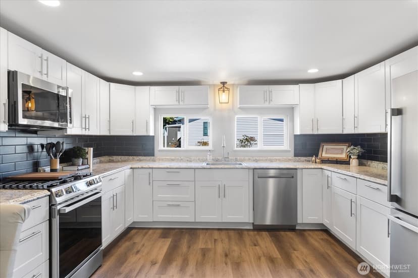 Property photo for 14322 Admiralty Way #1, Lynnwood photo 8