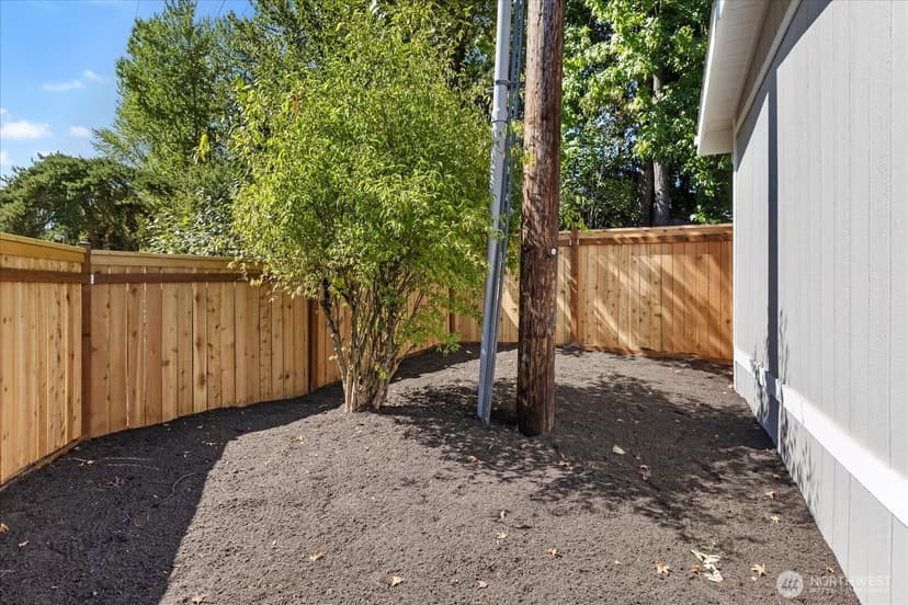 Property photo for 14322 Admiralty Way #1, Lynnwood photo 28