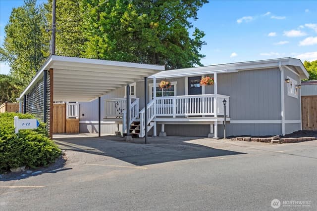 Property photo for 14322 Admiralty Way #1, Lynnwood