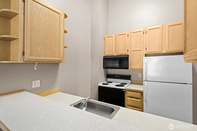 Property photo for 1910 W Casino Road #232, Everett photo 3