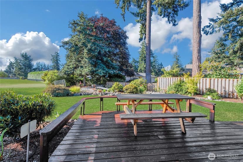 Property photo for 7725 91st Avenue SW, Lakewood photo 30
