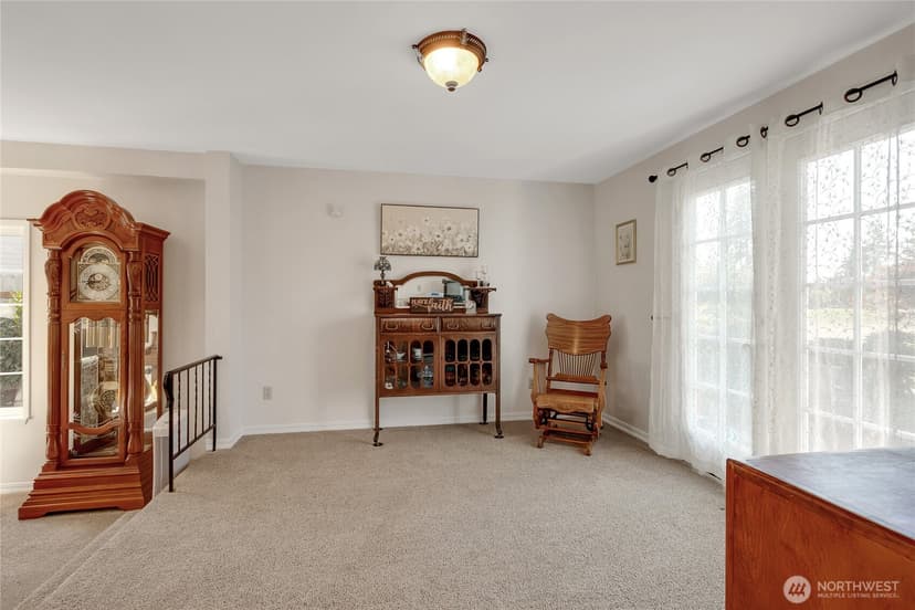 Property photo for 7725 91st Avenue SW, Lakewood photo 8
