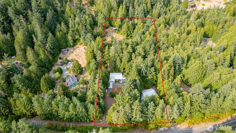 Property photo for 7589 Bailey Road, Clinton photo 40