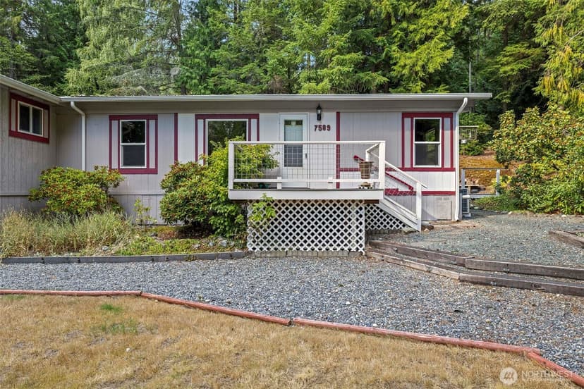 Property photo for 7589 Bailey Road, Clinton photo 6