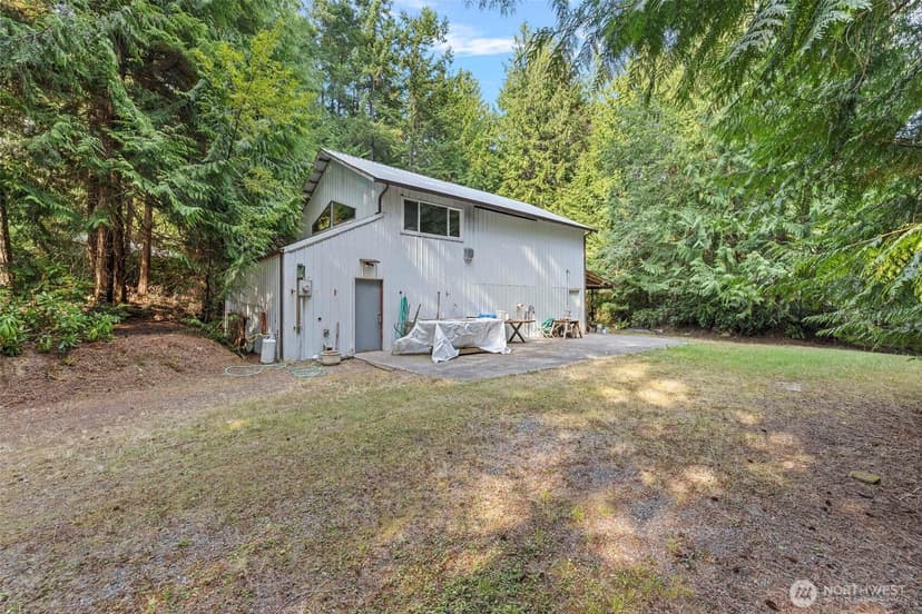 Property photo for 7589 Bailey Road, Clinton photo 36