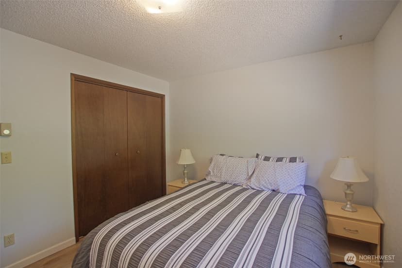 Property photo for 70 Lake Cabins Road, Ronald photo 14