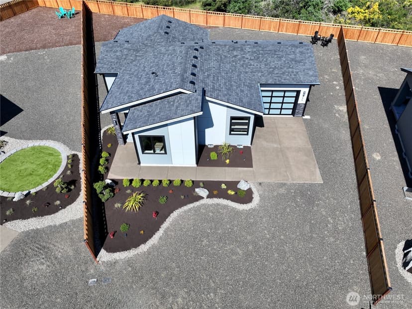 Property photo for 996 Alida Court SE, Ocean Shores photo 40