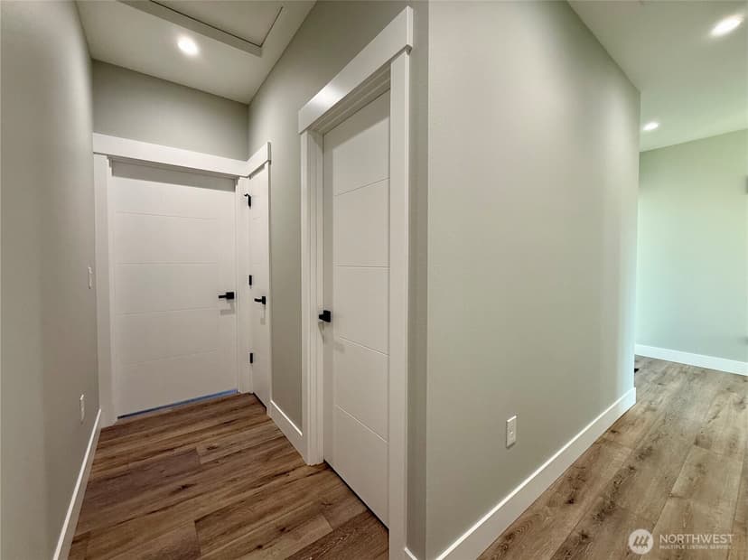 Property photo for 996 Alida Court SE, Ocean Shores photo 35